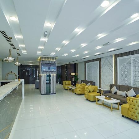 Ferienwohnung Afaq Tower Manama Exterior foto